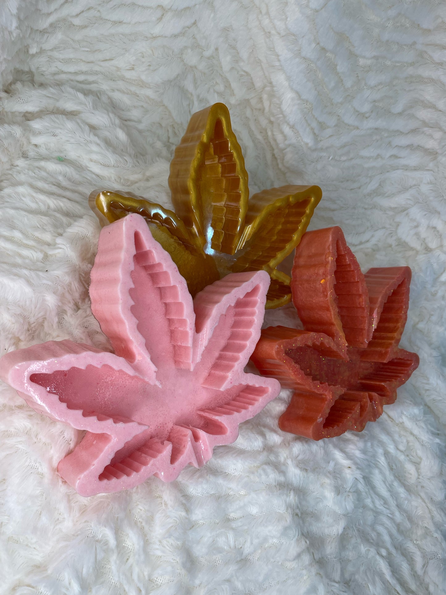 Cannabis Leaf Resin Ashtray